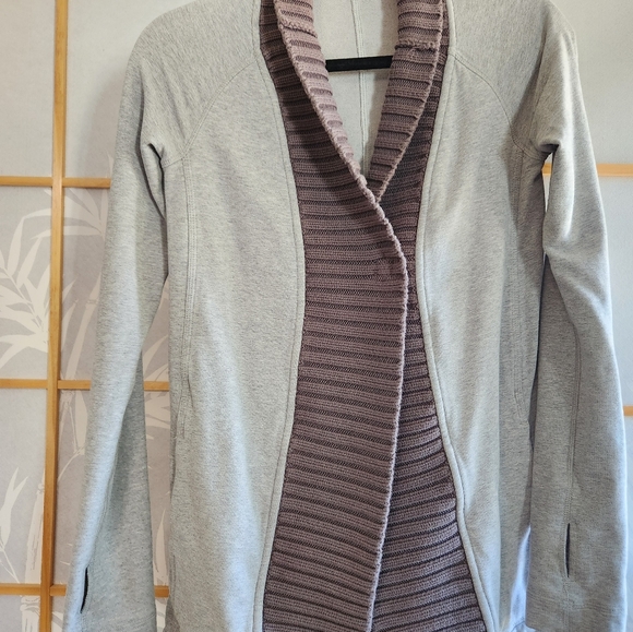 Lululemon Women Bliss Break Jacket Yoga Cardigan Size 6 One-button Snap Soft - Picture 3 of 6